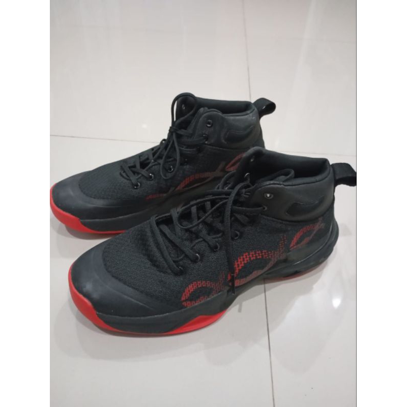 Sepatu Pria New Balance (NB) Sport Running Original