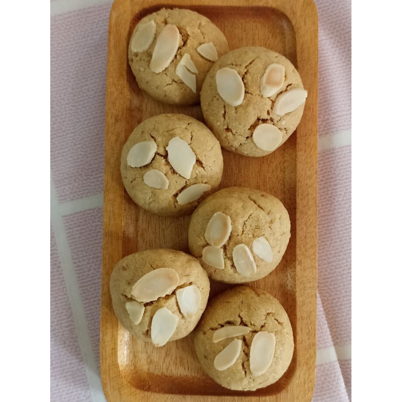 

Cookies almond cheese