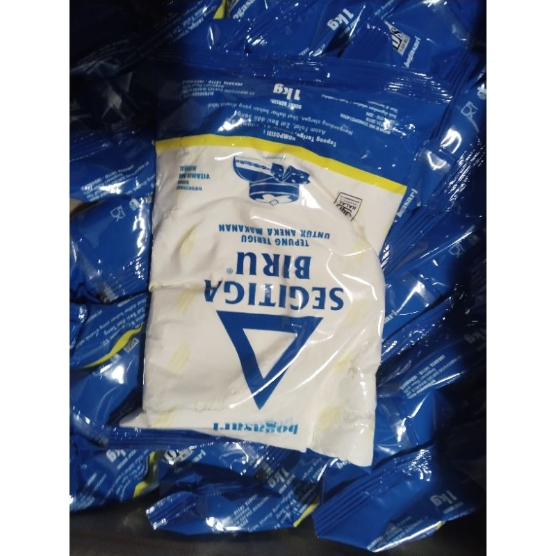 

tepung Segitiga Biru 1KG isi 12pcs