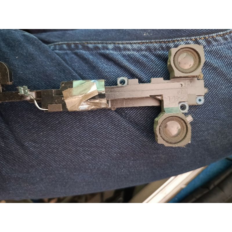 speaker laptop asus x441 bekas