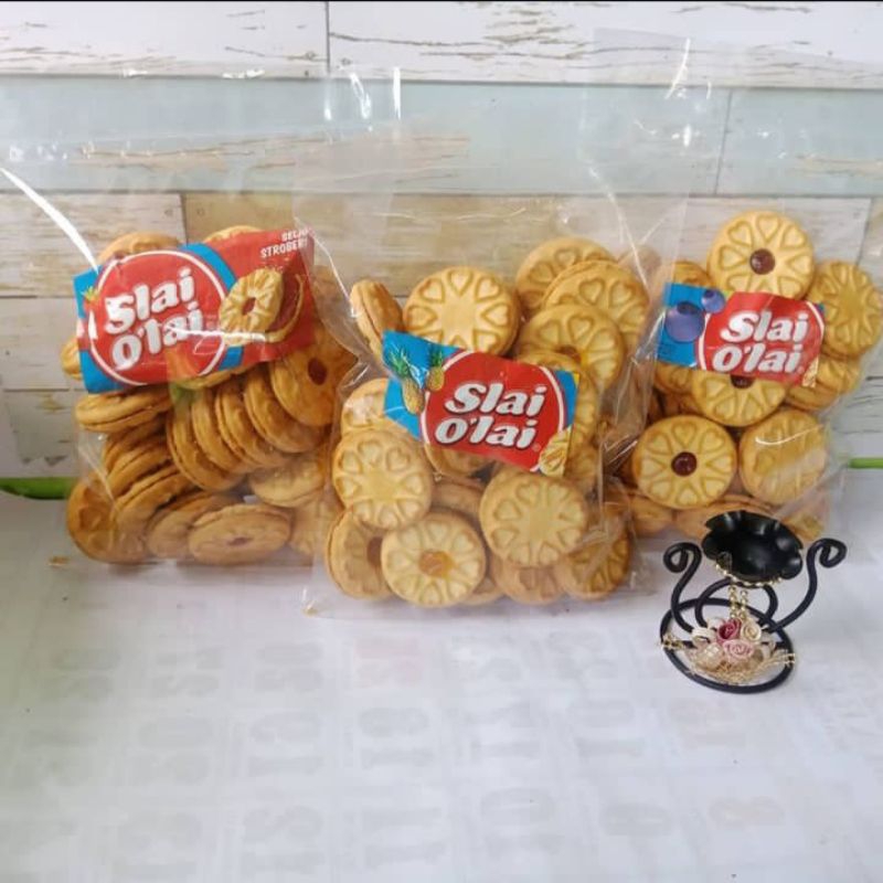 

Slai Olai Snack Branded Kemasan Plastik Berat 200gr