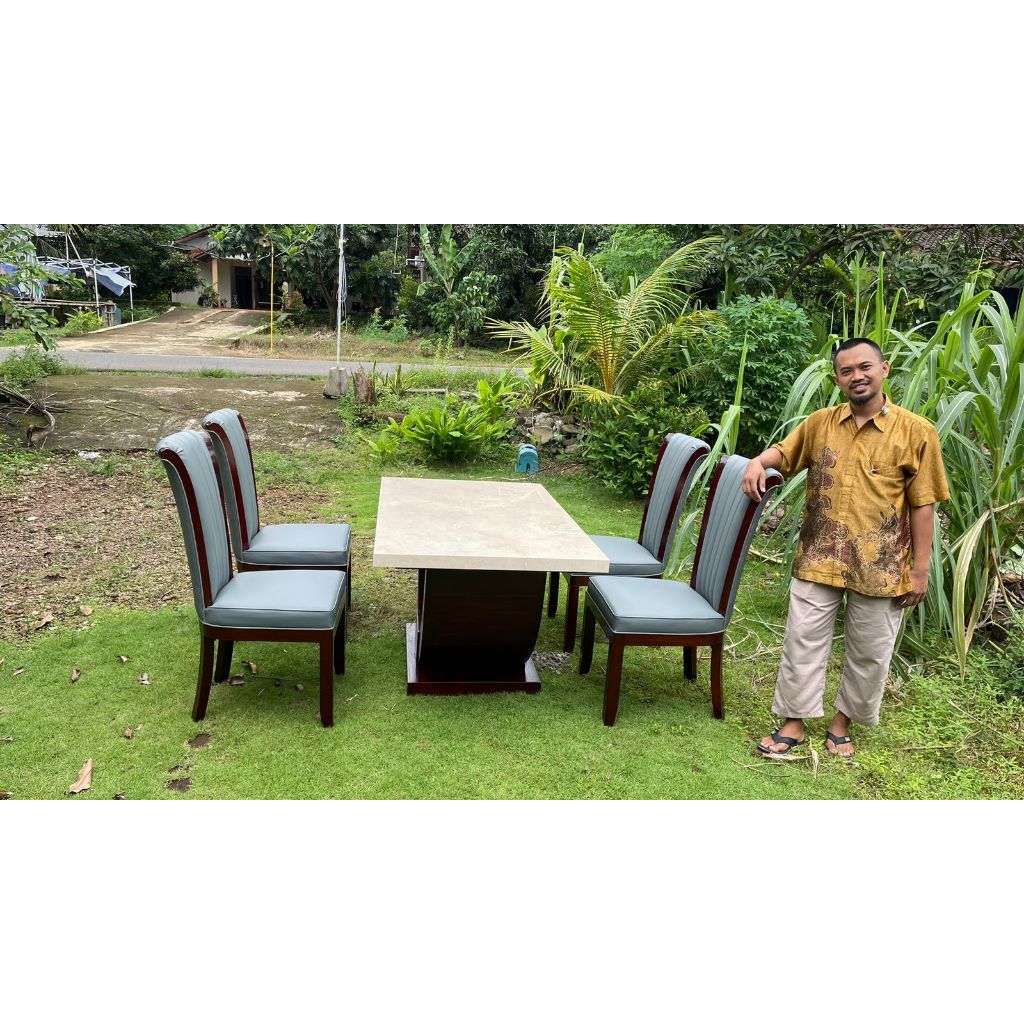kursi meja makan marmer 4 kursi jati jok mewah