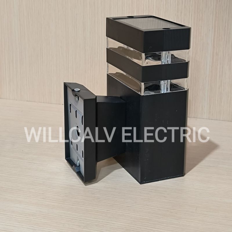 Lampu tempel dinding Outdoor E27 / Lampu taman tempel dinding E27 / Lampu pilar tempel dinding E27