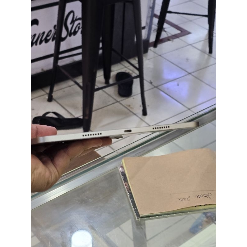 iPad Pro M2 128Gb Garansi Resmi iBox