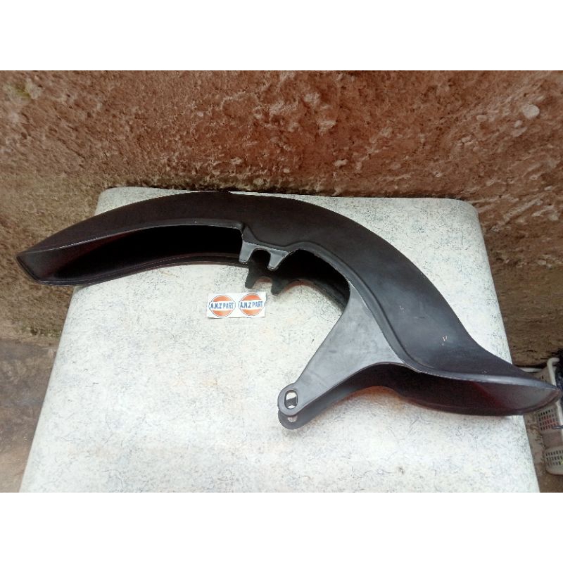 Spakbor depan Suzuki FR80 FR 80