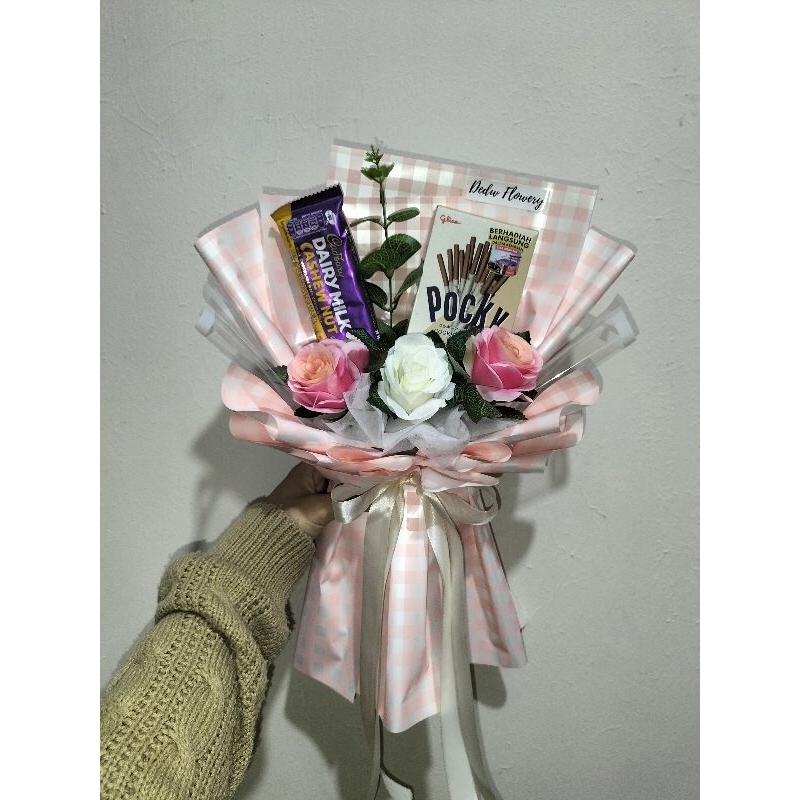 

BUKET COKLAT/CHOCOLATE BOUQUET