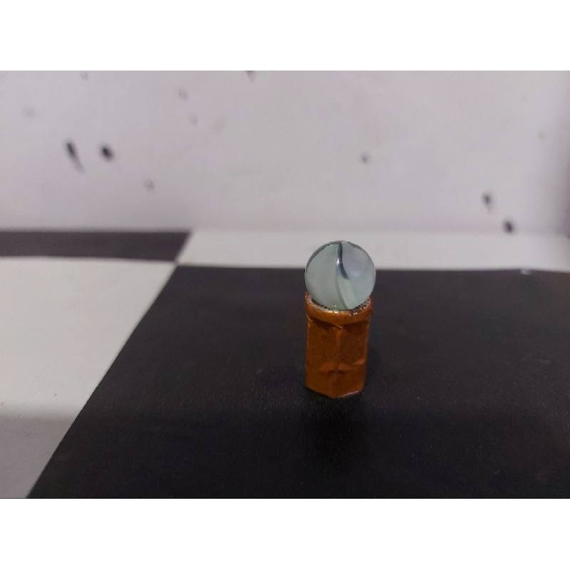 kelereng balap warna putih