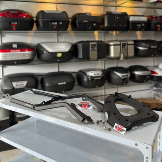 Bracket Box GIVI SRV CB150X GIVI 100% ORIGINAL