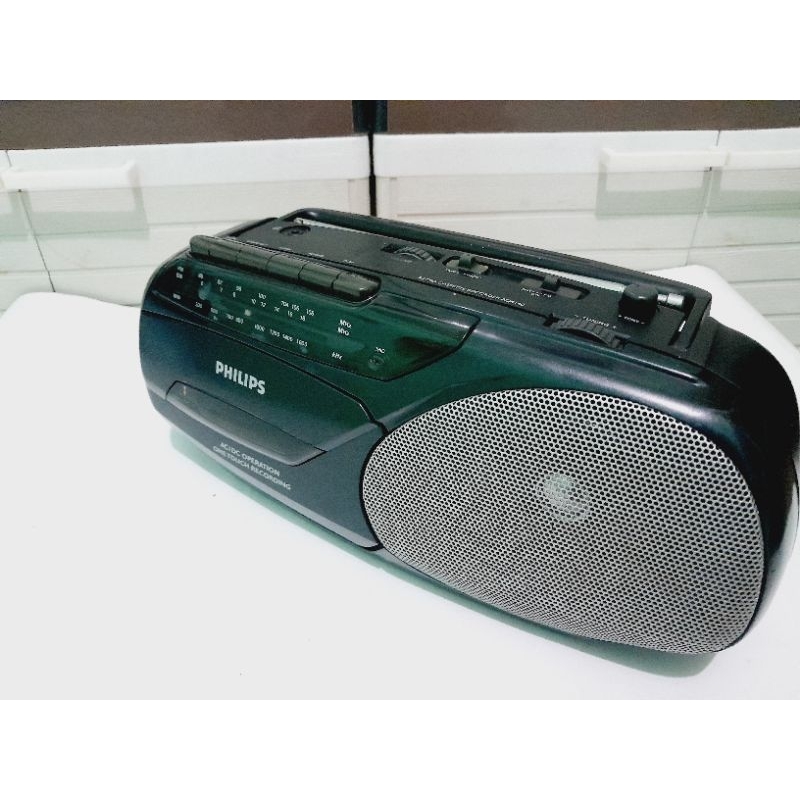 RADIO TAPE PHILIPS (HARAP BACA KETERANGAN TERLEBIH DAHULU)