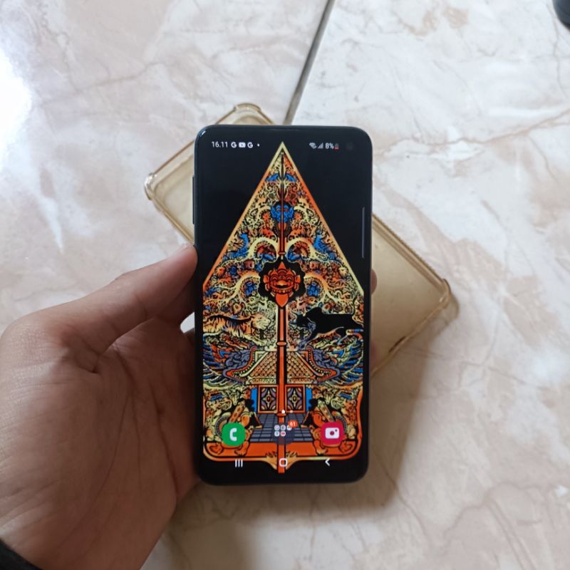 Samsung Galaxy S10e 6/128 second murah