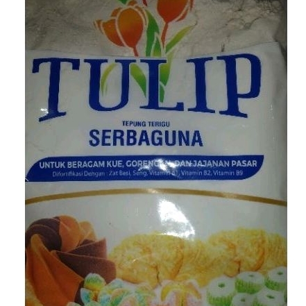 

Tepung terigu Tulip 1kg