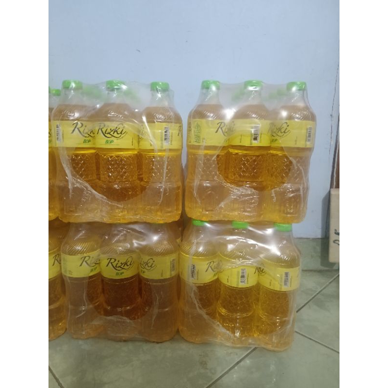 

Minyak Goreng Rizki 850ML Botol Refill (1 Krat/ 12 botol)