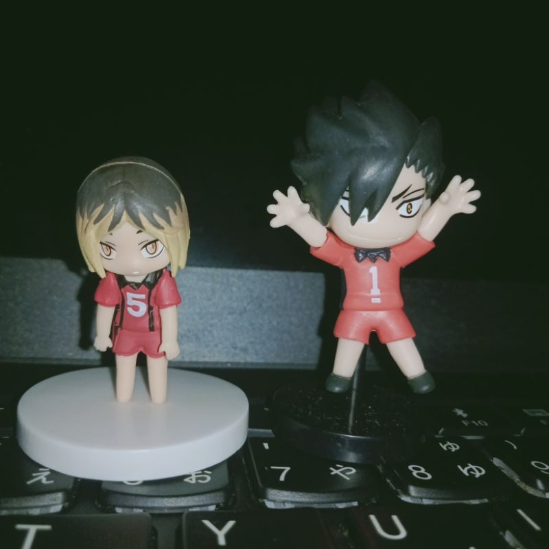 【READY STOCK】 Official Mini Figure Anime Haikyuu （ Kuro Tetsuro, Kenma Kozume ）