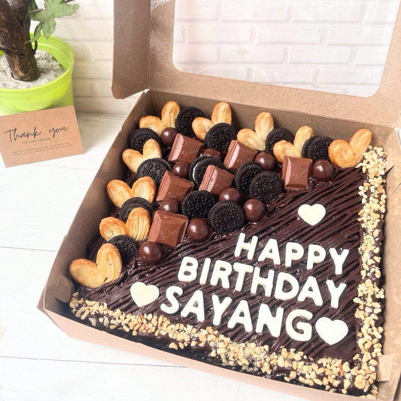 

PRE ORDER FUDGY BROWNIES COKLAT PANGGANG