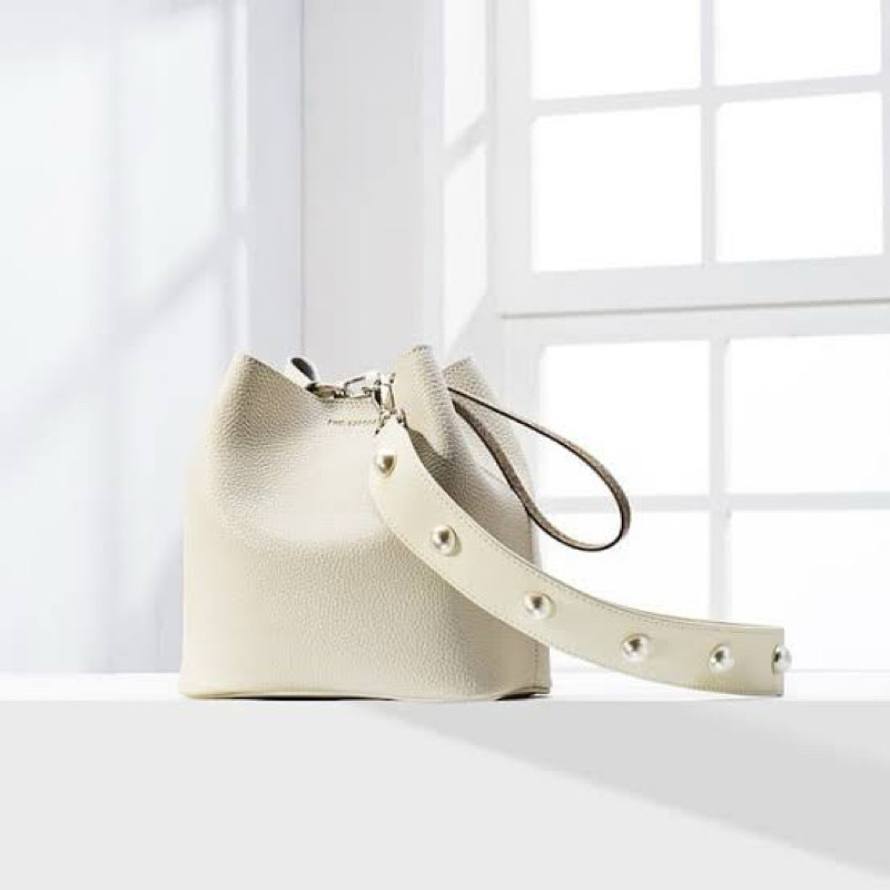 Find Kapoor Pearl Bag - Tas Selempang Wanita - Preloved