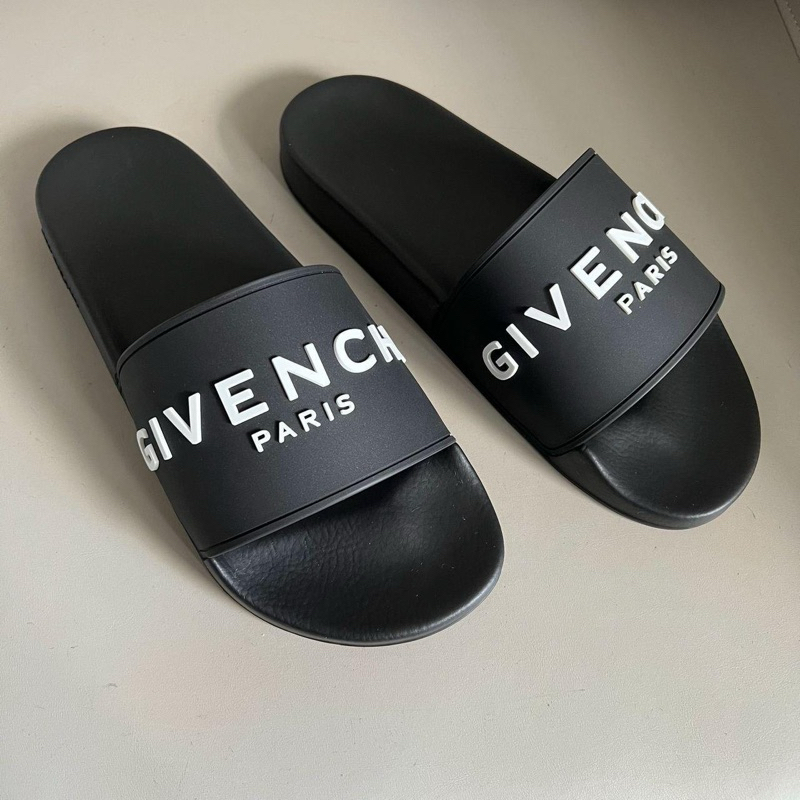 GIVENCHY LOGO SLIDE BLACK WHITE