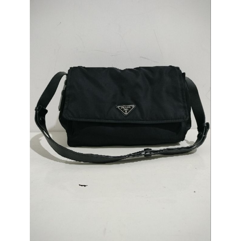 Preloved_Prada nylon messenger