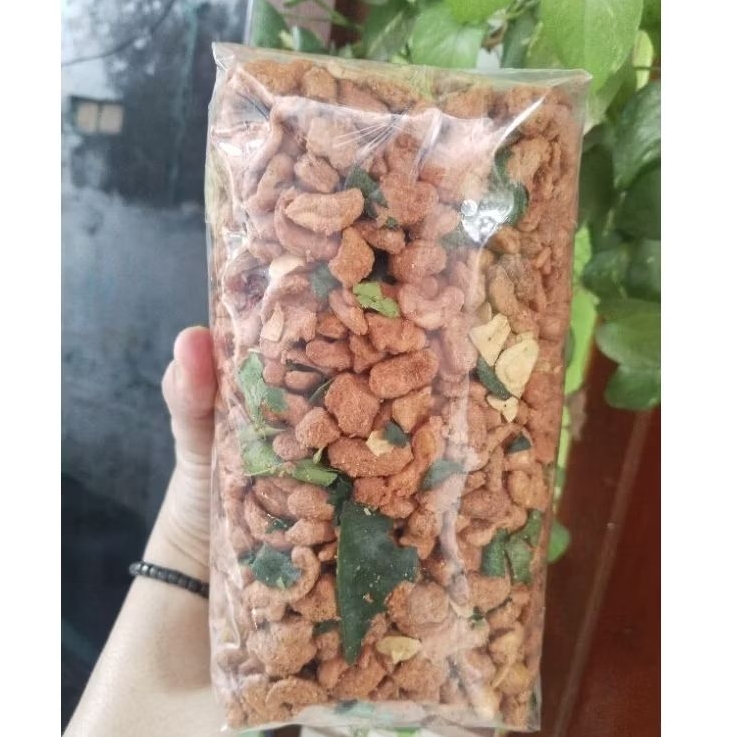 

kacang mede patahan thailand 1kg