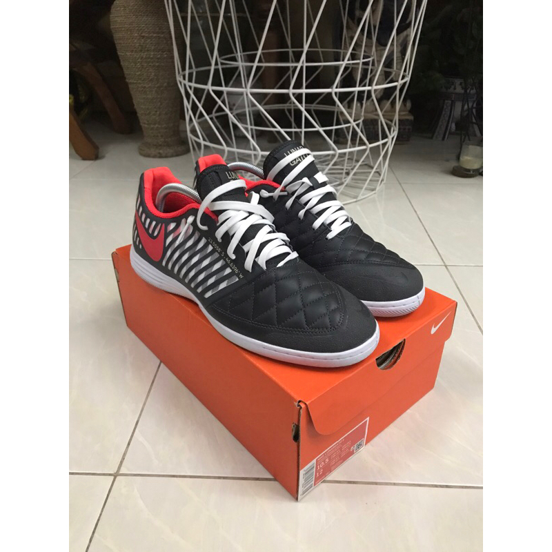 Sepatu Futsal Nike Lunar Gato II