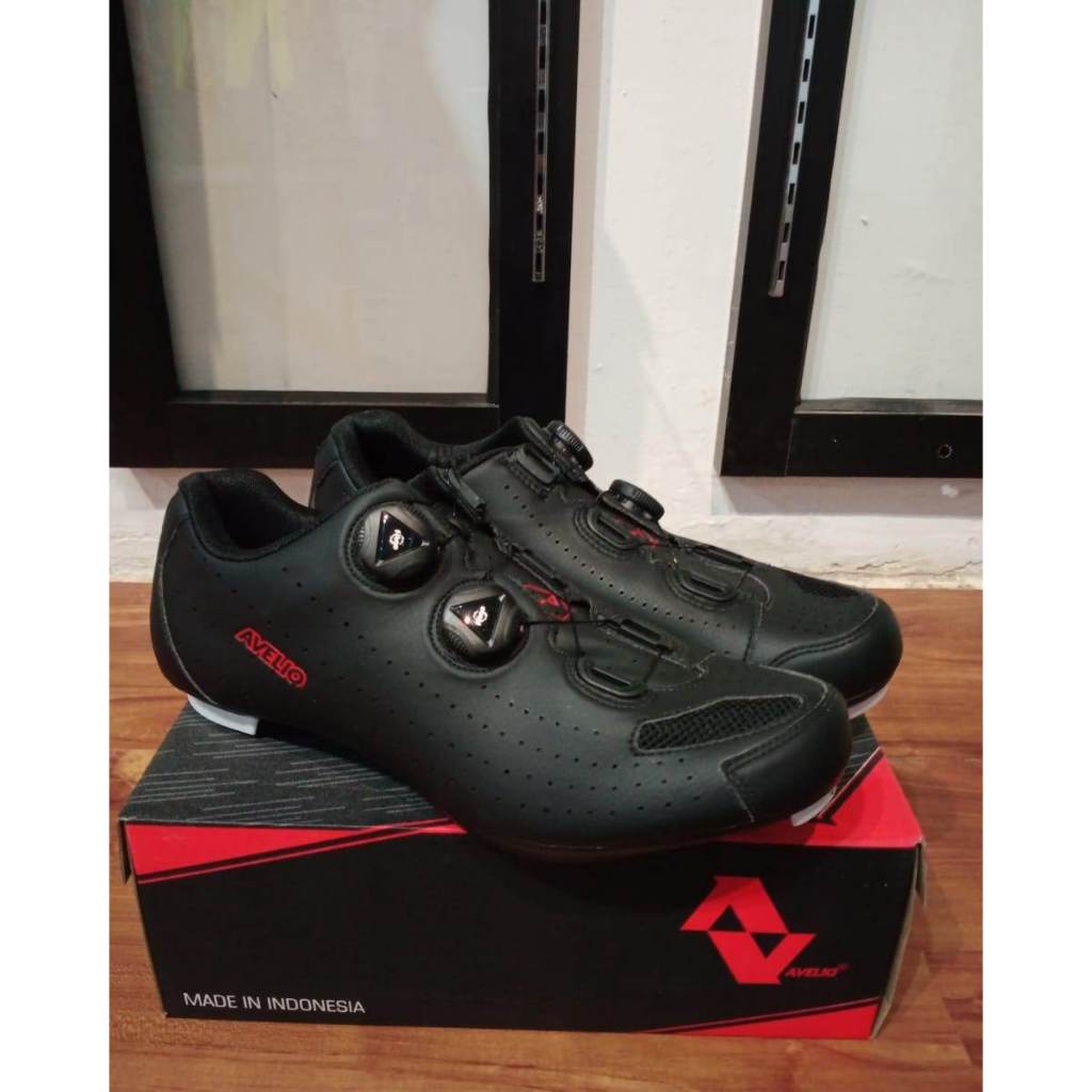 SEPATU CLEAT ROADBIKE DAN MTB AVELIO - BLACK