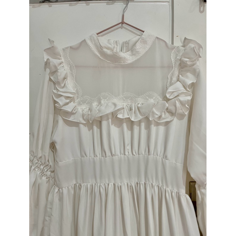 dress putih photoshoot prewedding aesthetic cottagecore dress fairy dress