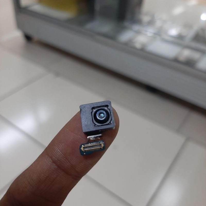 Kamera Depan Samsung S20 Plus Original Copotan