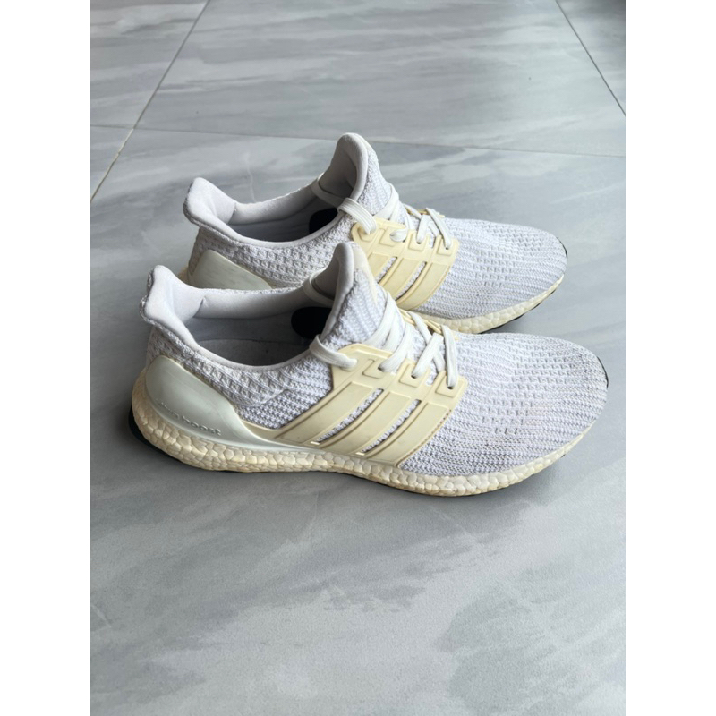 Adidas Ultraboost White 100% GUARANTEED ORI (USED)