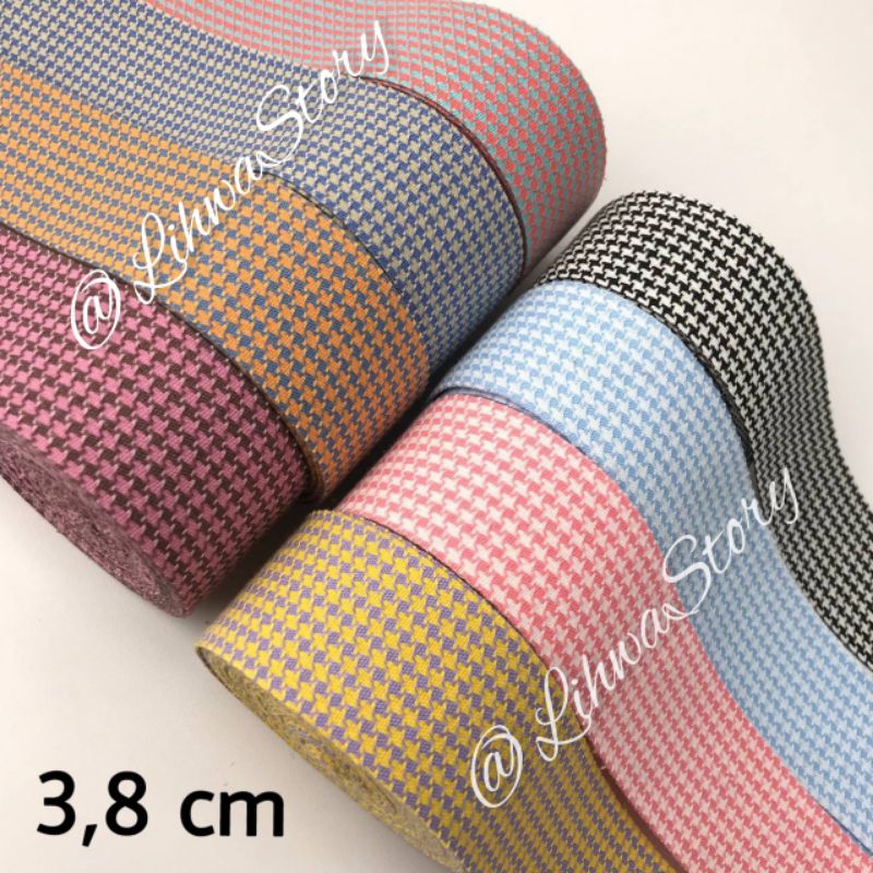 

1 YARD - 3.8 CM | PITA HOUNDSTOOTH CUT/PITA KOREA