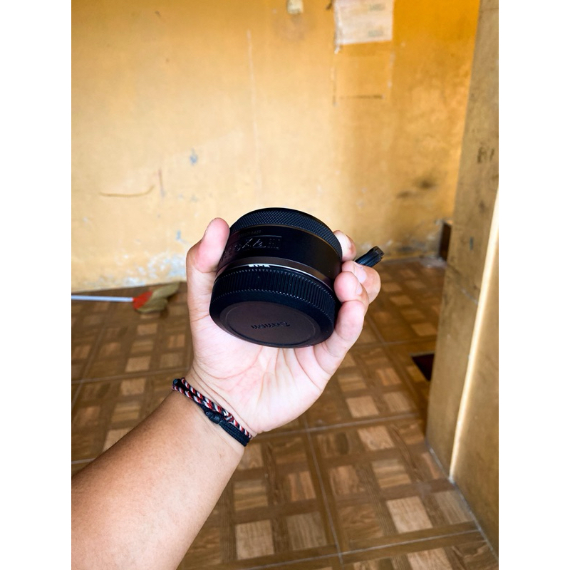 Lensa Canon RF 50mm f1.8