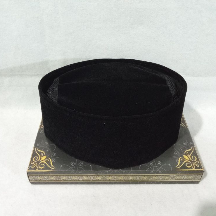 Songkok/Peci/Kopiah Hitam Tinggi 12cm