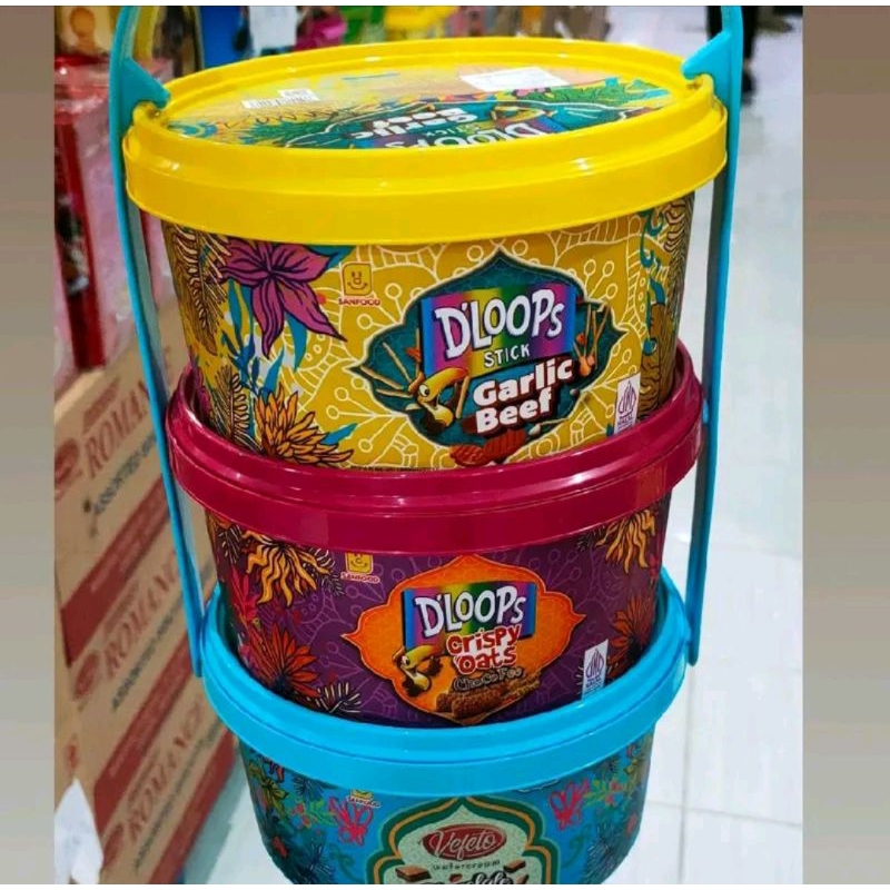 

Snack Rantang Isi 3 Toples DLOOP'S Varian Snack Food Gift
