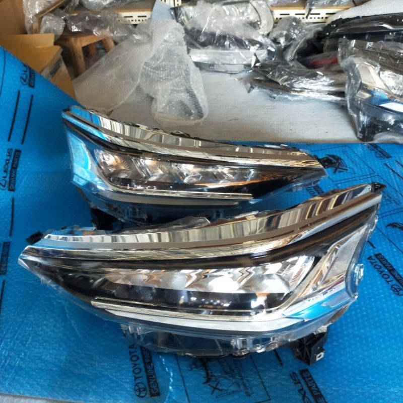 HEADLAMP LAMPU DEPAN MOBIL TOYOTA AVANZA VELOZ 2021 2022 2023 ORIGINAL SEPASANG