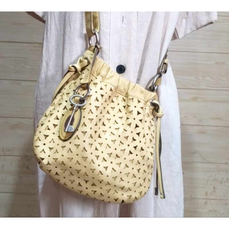 Tas serut Fossil lassercut fullset kuning gading