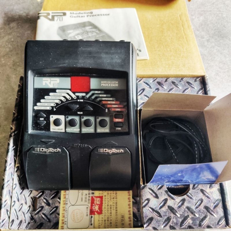 Efek Gitar Digitech RP70 SECOND