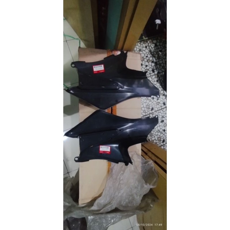 64320KTL690 / 64330KTL690  & COVER CENTER SET KIRI KANAN SUPRA FIT NEW