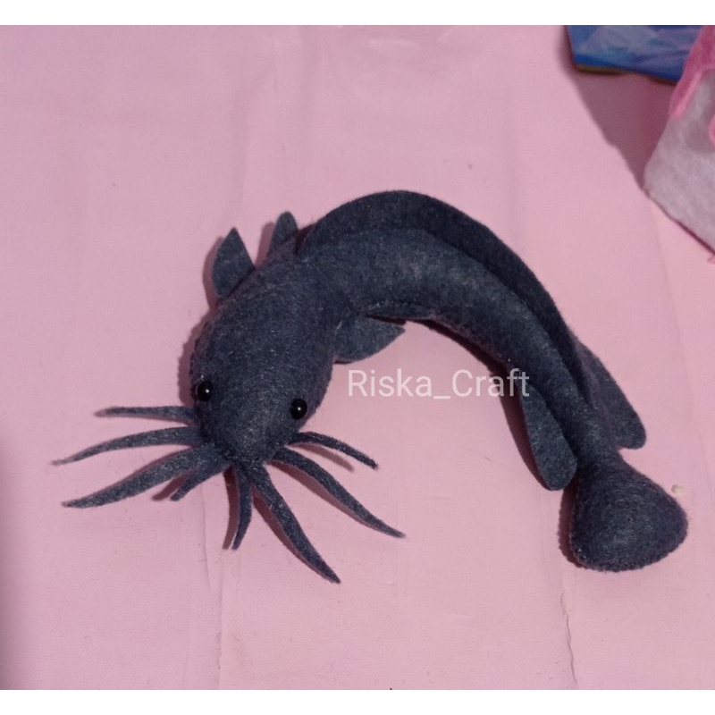 mainan edukasi anak ikan lele flanel