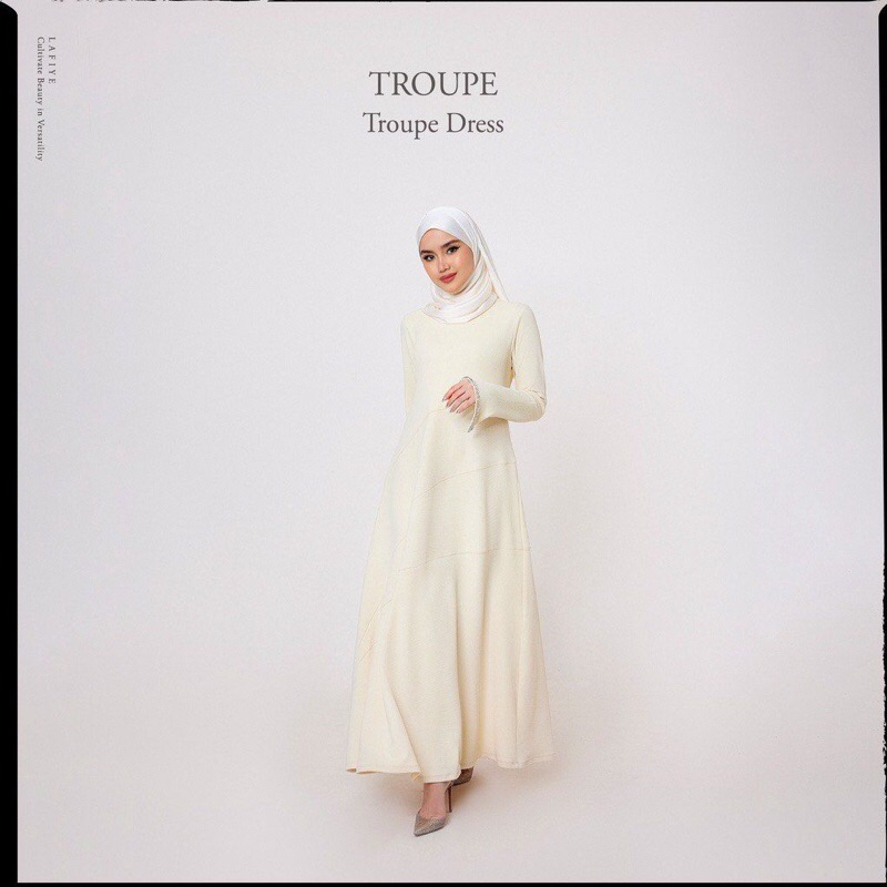 NEW Lafiye Troupe Dress Size XL