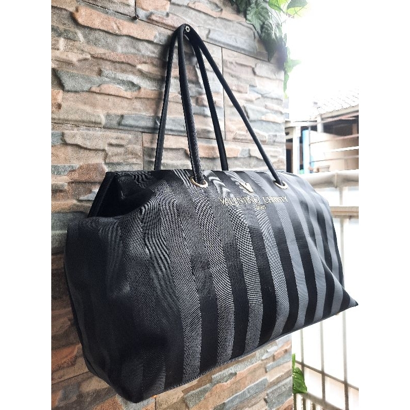Dufflebag VALENTINO CHRISTY - TAS PRELOVED BRANDED ORIGINAL