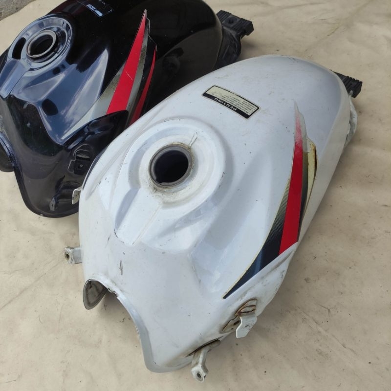 Tangki Megapro Fi Injeksi Original Copotan Megapro Monoshock