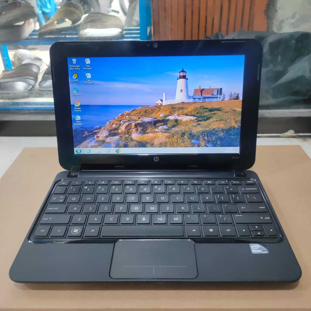 HP Mini 210-1000  Processor:Atom cpu N450 Ram:2/250 HDD Warna:Black