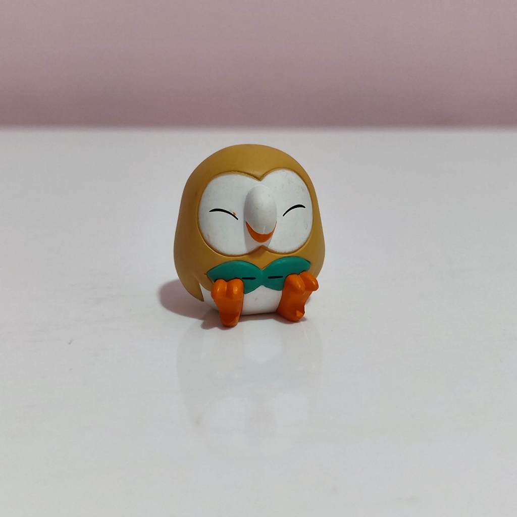 takara tomy gashapon Pokemon Good Night Friends Sun & Moon Rowlet Sleeping