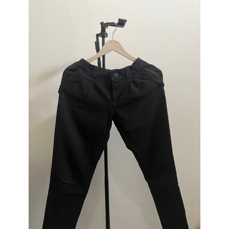 [PRELOVED] Celana Wanita Slimfit