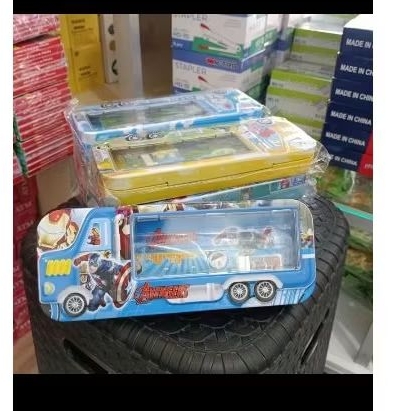 

kotak pensil kaleng free alat tulis