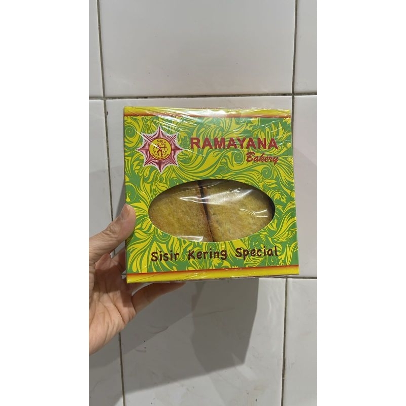 

roti sisir kering Ramayana Bakery spesial