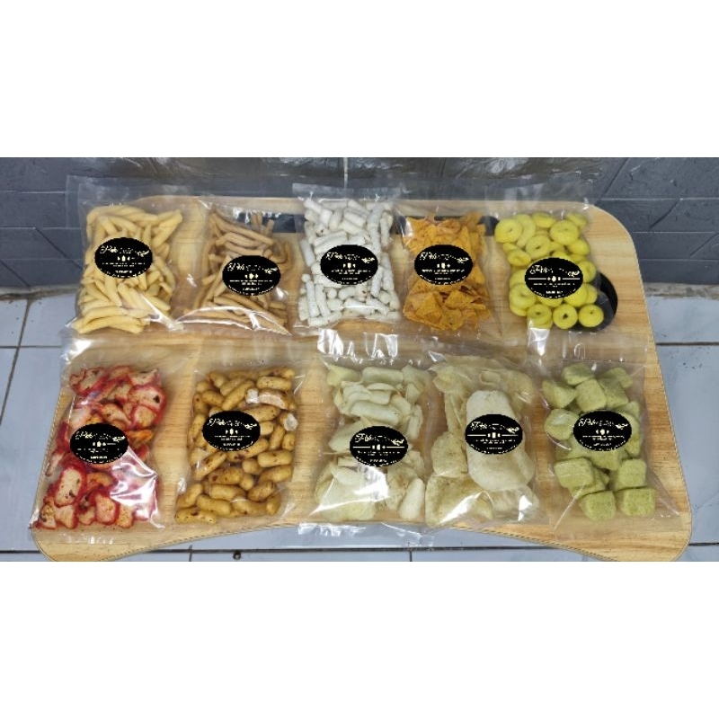 

Aneka Snack Serba 3000 an/ Cemilan Camilan 3 Ribu an / 10 ribu/3pcs Bebas Pilih Rasa / Makanan Ringan /SNACK PAKET SERBA 10RB DAPAT 3PCS (MIX RANDOM) SNACK MURAH!!!