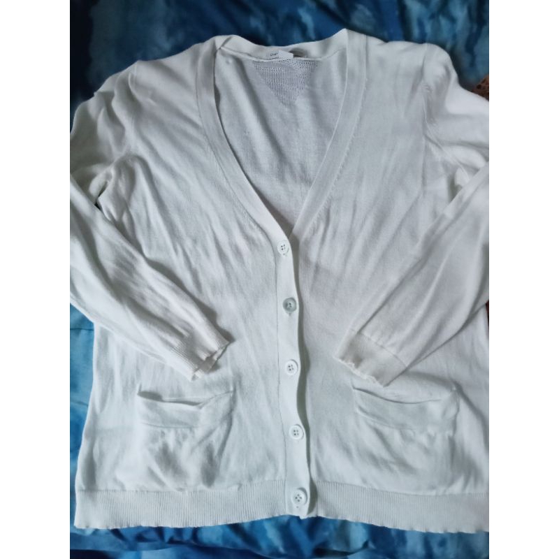 CARDIGAN WANITA WARNA PUTIH V NECK