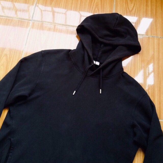 UNIQLO UNDERCOVER PULL OVER HOODIE