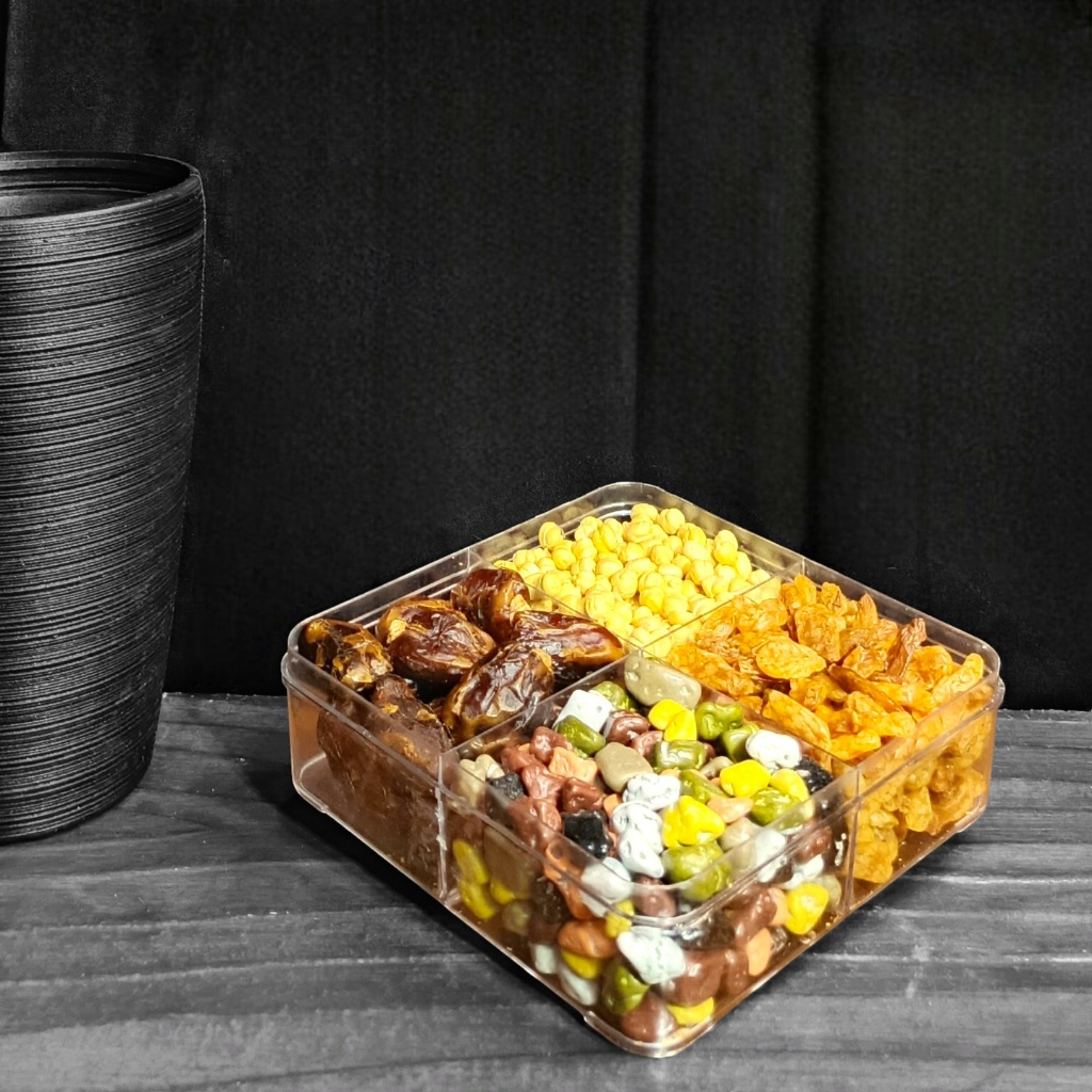 

Ssl09 Paket Hampers Exclusive Oleh-oleh Haji dan Umroh Premium Toples Square Sekat 4