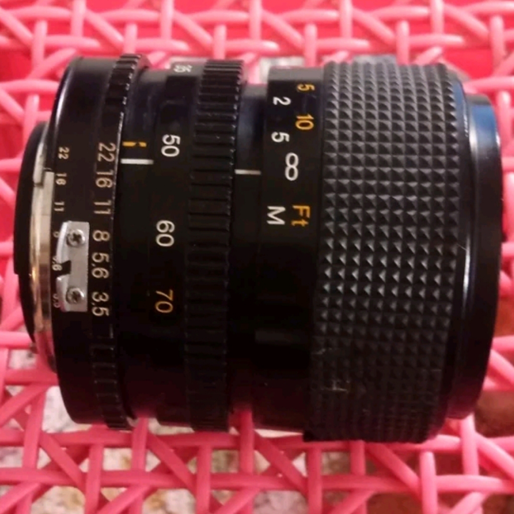 Lensa Exakta 35-70 Mc Macro Mount Ai-s Nikon