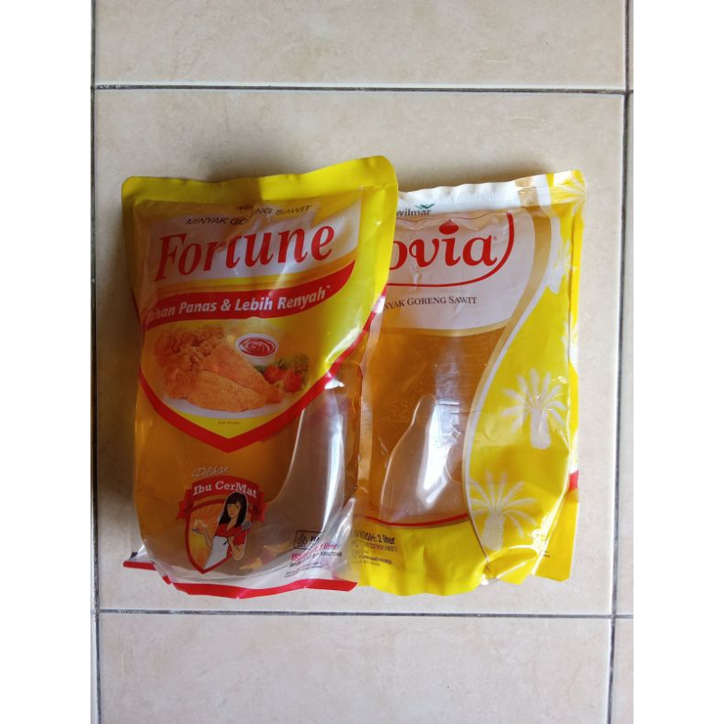 

Minyak Goreng Kelapa Sawit Kemasan 2 Liter